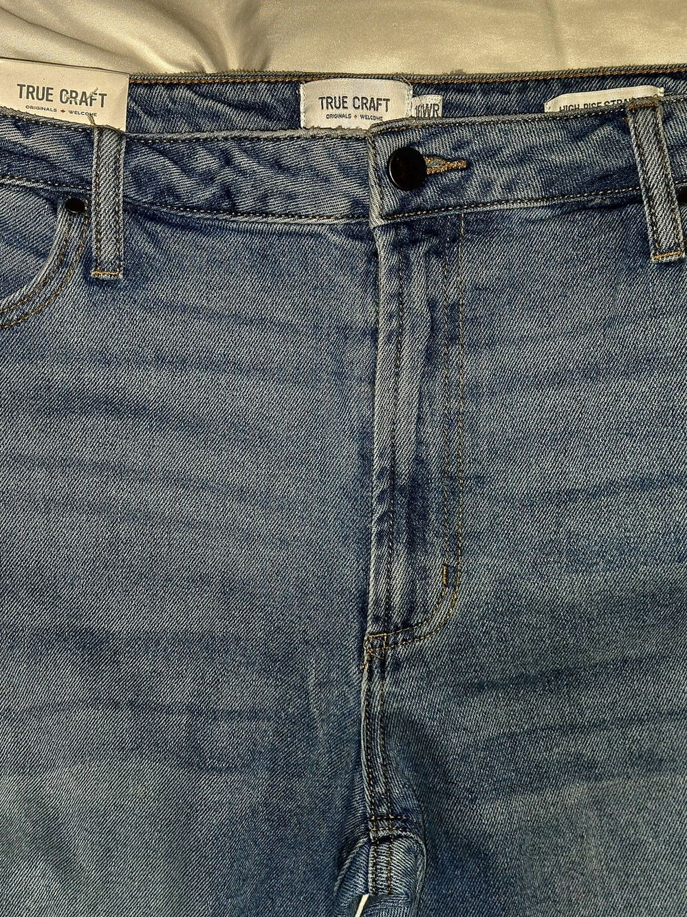 True Craft Women's Light Blue Jeans - Classic Fit